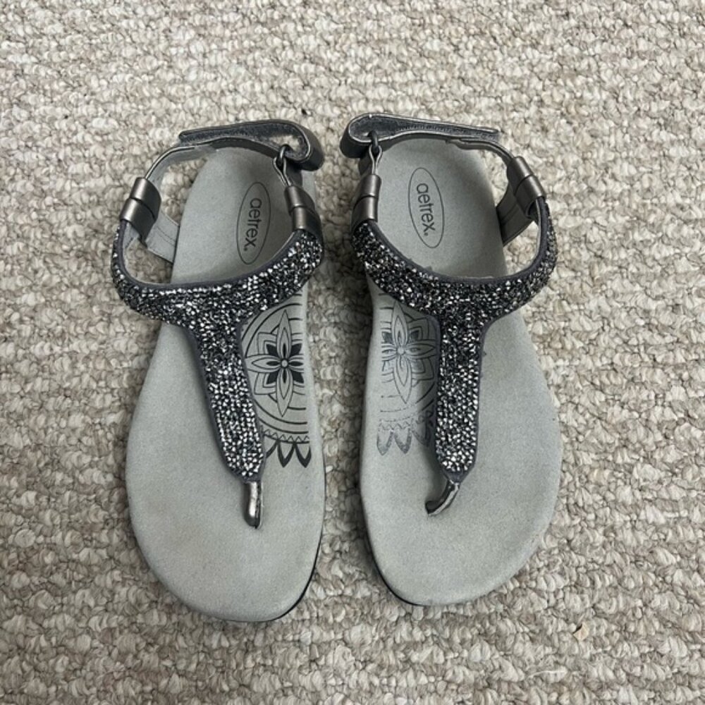 Aetrex® Lindsey Embellished Arch Support Memory Foam Sandal silver gray size  5